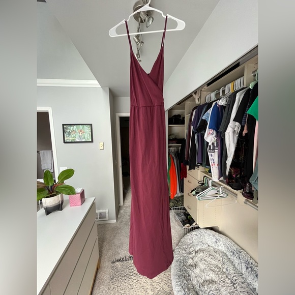 II ININ Deep V-Neck Backless Casual Summer Dress Maroon - Picture 2 of 4
